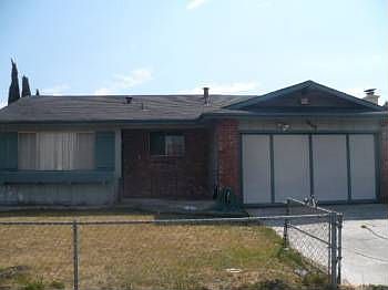 1st image of 1649 Endicott Dr