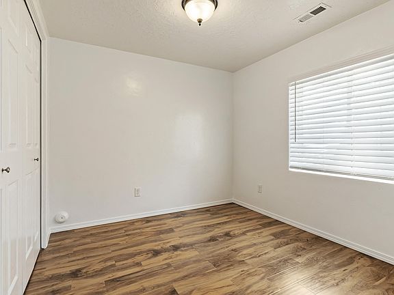 5th image of 6561 W Sierra Oaks Dr
