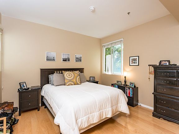 2nd image of 1643 6th Ave APT 209