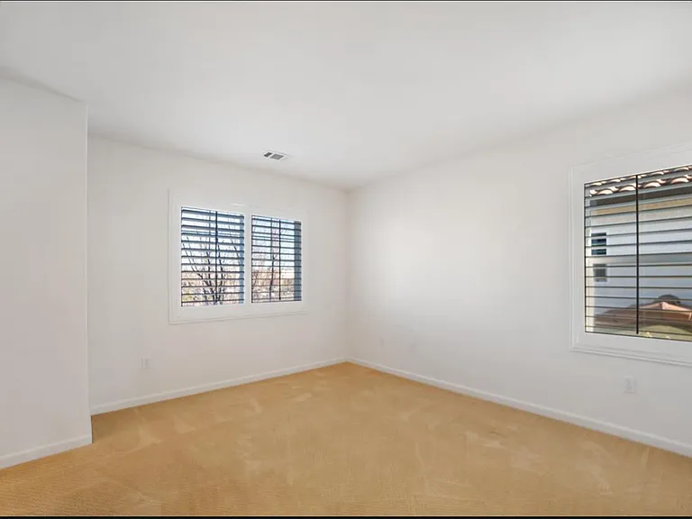 2432 Homer Ln — Photo 14