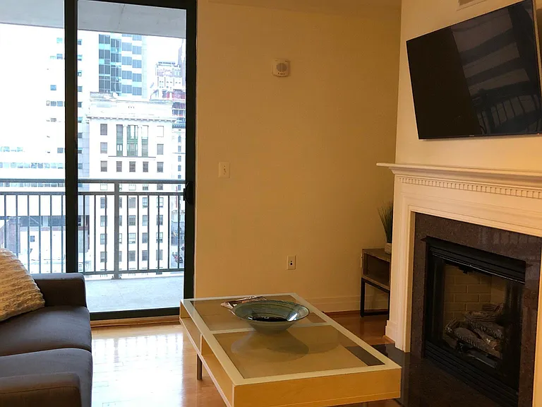 414 Water St #1204 — Photo 5
