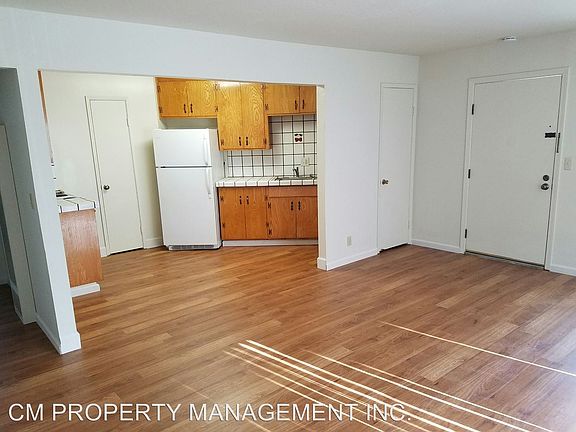 3rd image of 1233 Coronado Dr APT 3