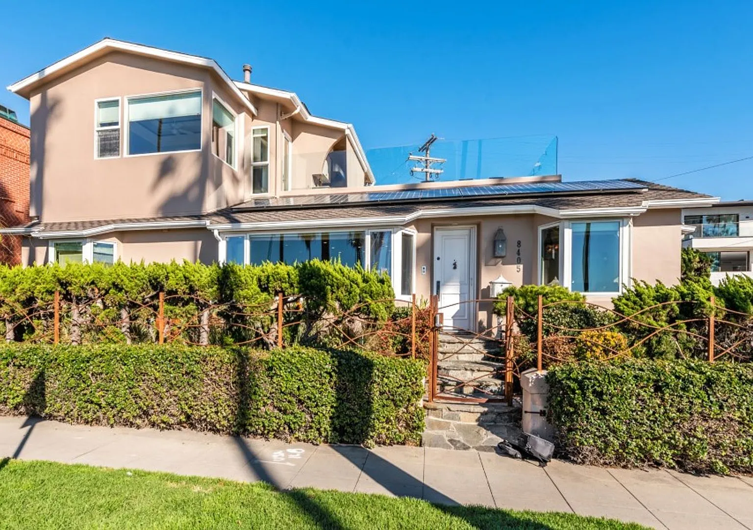 Stunning, Luxury La Jolla Shores Location with Panoramic Ocean Views!! — Photo 4