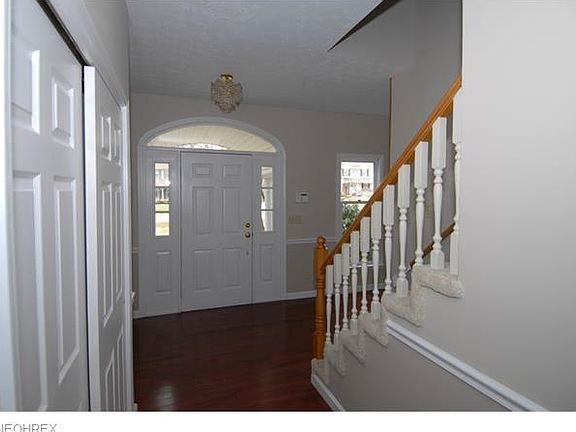 2nd image of 3710 Greenbriar Dr