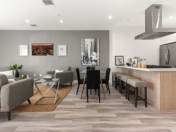 5th image of 5626 Auckland Ave