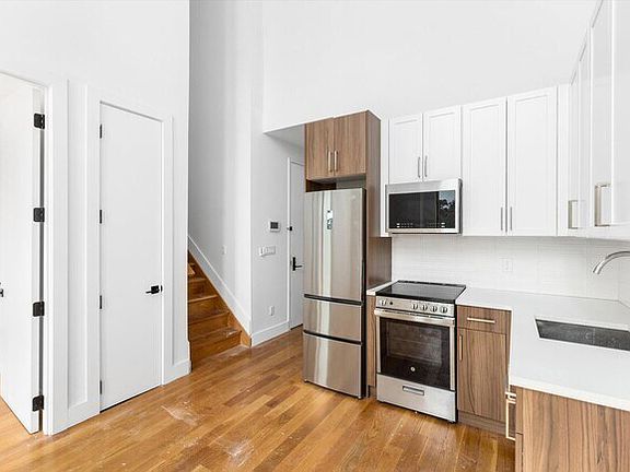 2nd image of 212 Malcolm X Blvd #4A