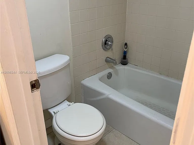 4222 Inverrary Blvd #4512 — Photo 9
