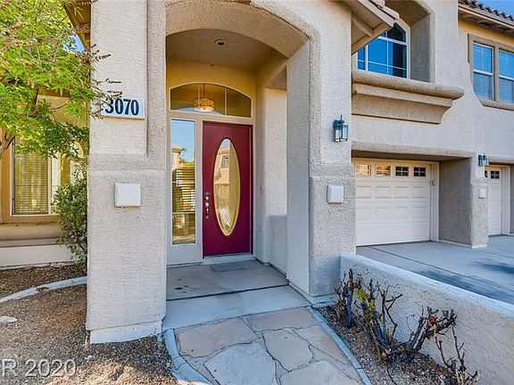 2nd image of 3070 Whispering Crest Dr
