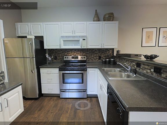 3rd image of 4211 Coventry Green Cir #4211