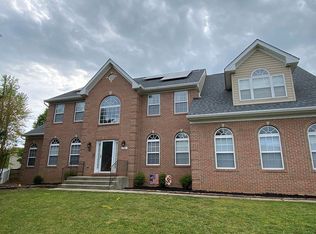 6781 Pearlbush Pl, Bryans Road, MD 20616