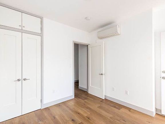 2nd image of 429 Greene Ave APT 1