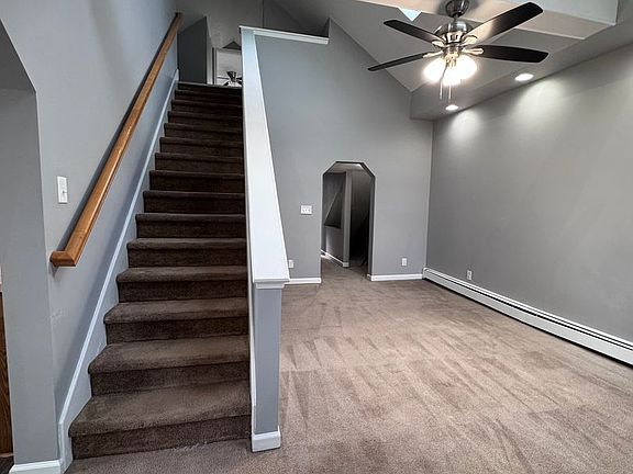 2nd image of 103 W 2nd St Floor 2-B83