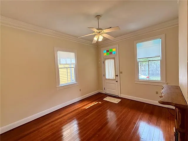 2 bed, 1.0 bath, 910 sqft, $1,450 — Photo 3