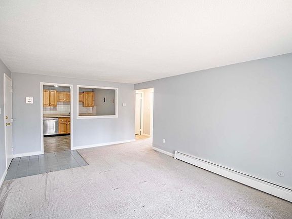2nd image of 5 Silvestri Cir Unit 2