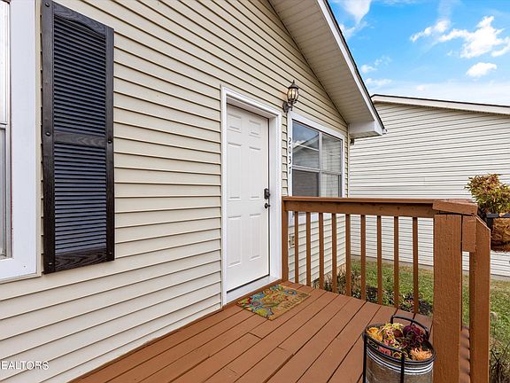 4th image of 2037 Countryhill Ln
