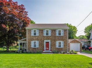 19 Merrick St, Rumford, RI 02916