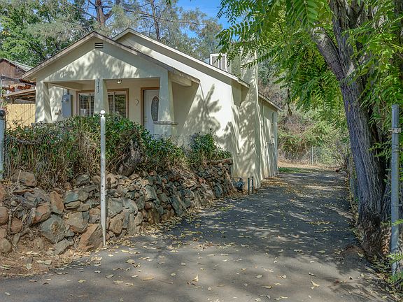 2nd image of 3773 Pancake Hill Dr