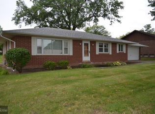 717 N 12th St, Oskaloosa, IA 52577