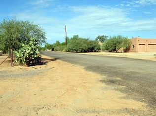 843 E Carlise Rd, Phoenix, AZ 85086