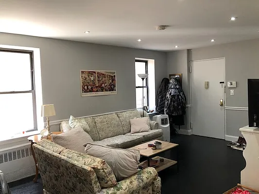 Rented by Friedman Roth Realty | media 6