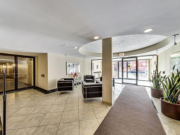 5th image of 1143 S Plymouth Ct APT 125