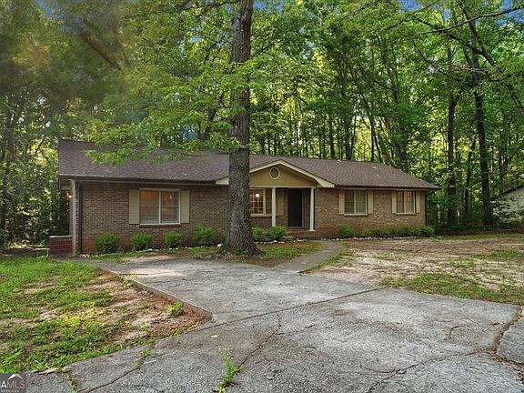 2nd image of 129 Diane Dr