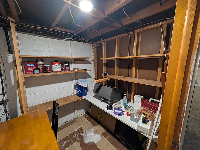 505 Maple St — Photo 32