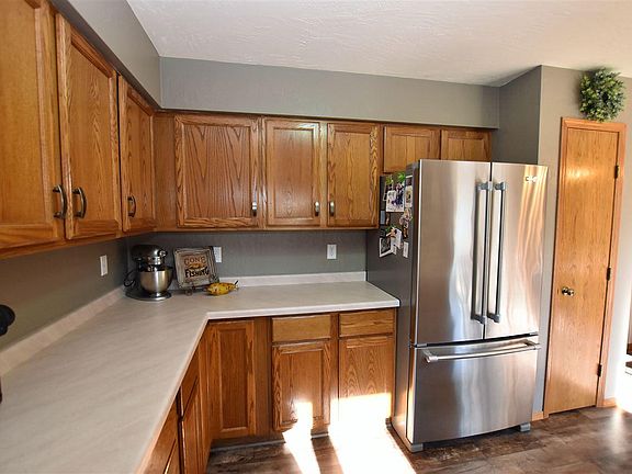 5th image of 3105 Bellfield Dr