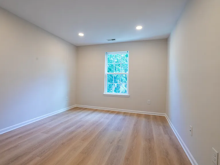 7 Franklin Cir — Photo 15