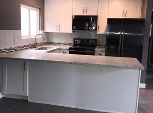 137 13th St APT C, Seal Beach, CA 90740