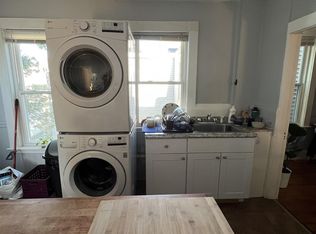 35 Glenwood Rd FLOOR 2, Somerville, MA 02145