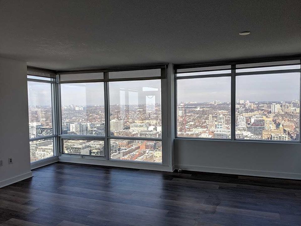 2nd image of 25 Telegram Mews #5110