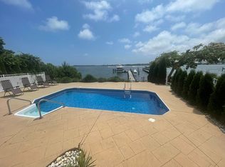 679 Princeton Ave, Brick, NJ 08724