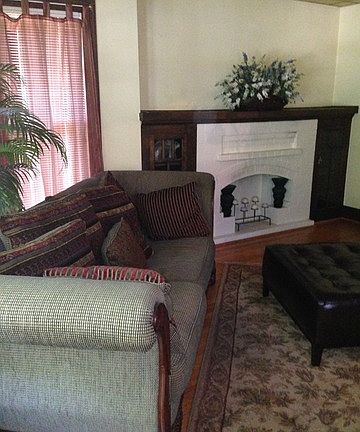 3rd image of 6141 N Rockwell St