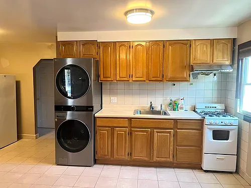 42-47 194th St #1F Photo 1