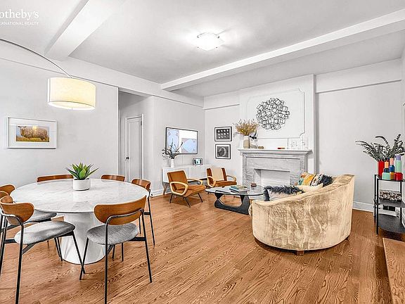 3rd image of 299 W 12th St APT 3K