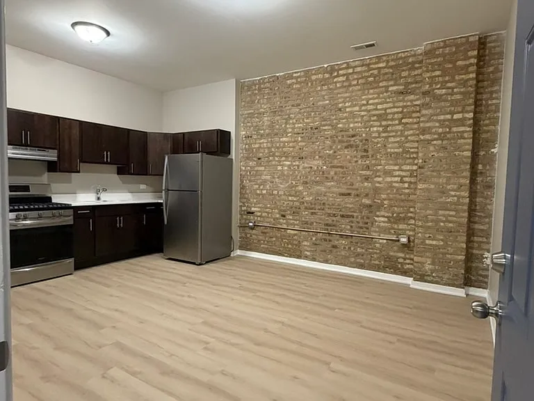 22-26 N Pulaski Rd #24-1R — Photo 3