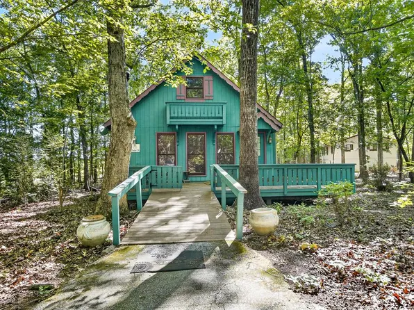 29 Bavarian Way, Pine Mountain, GA 31822