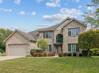 613 S Ardmore Ave, Addison, IL 60101