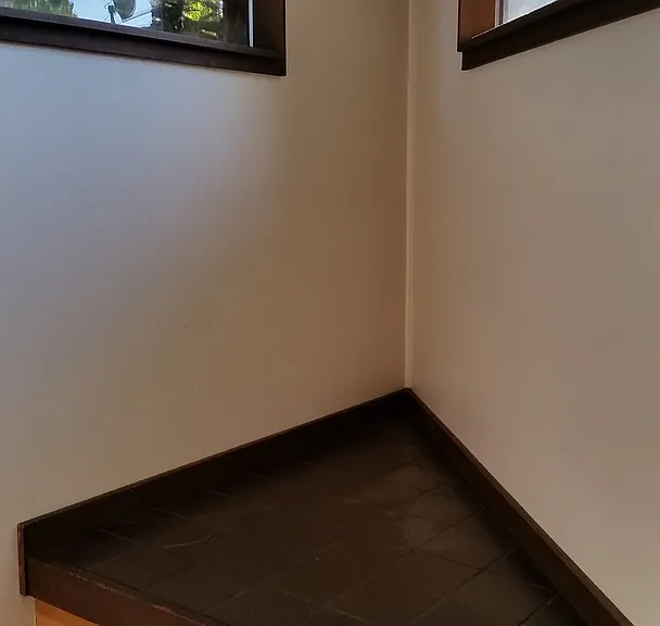 808 Queen Ave — Photo 10
