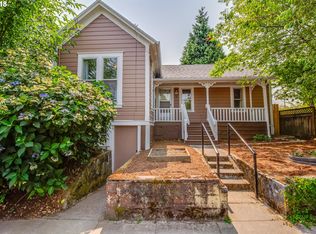 616 SE Mill St, Portland, OR 97214