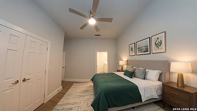 330 E Carson St #1102 — Photo 28