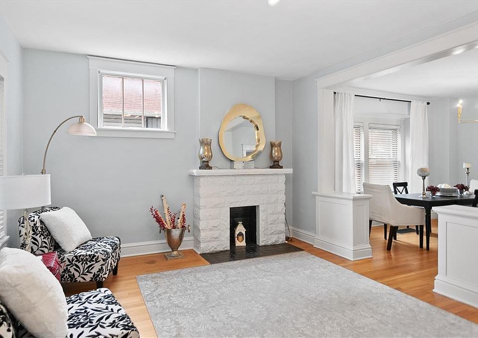 1st image of 4004 Bell St