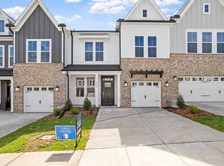 1114 Bell Heather Rd, Durham, NC 27703