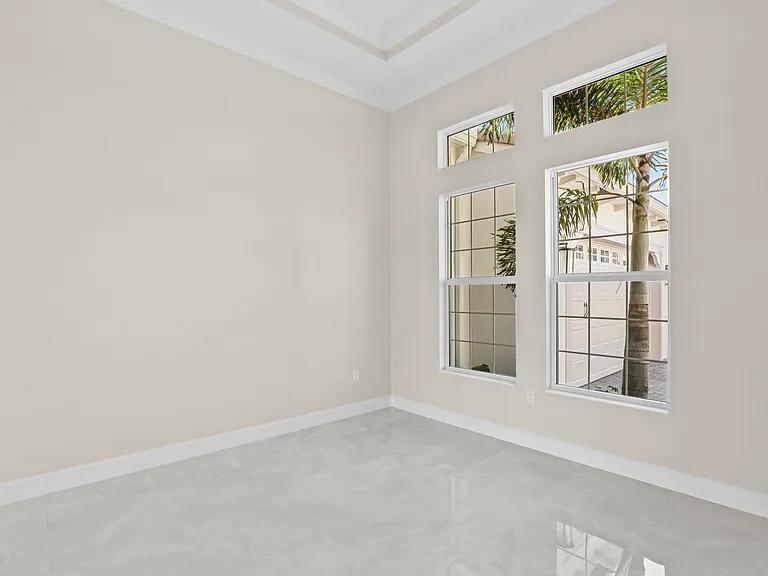 14823 Wildwood Cir — Photo 11