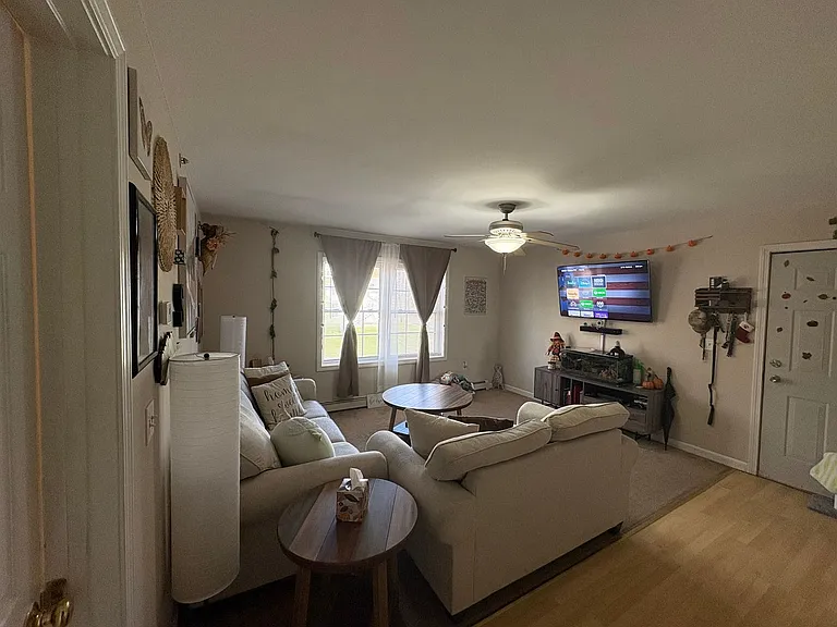 13 Meadow St — Photo 3