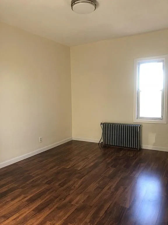 58 Temple St — Photo 2