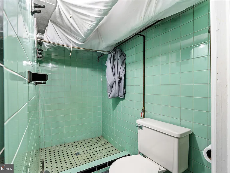 96 Linden Ln #1 — Photo 23