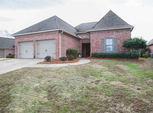 129 Martinique Dr, Madison, MS 39110