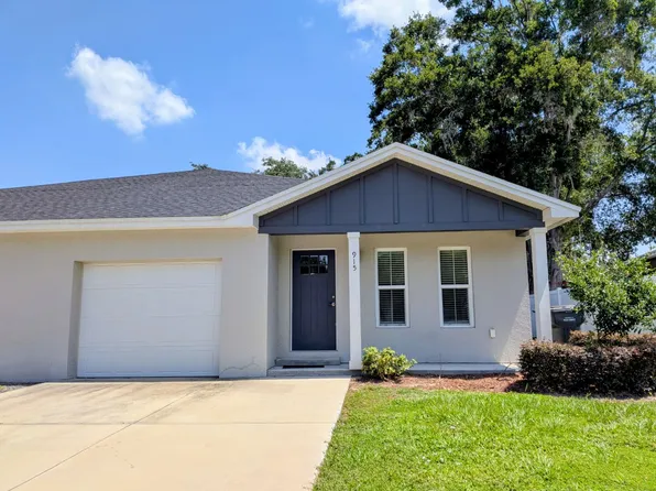 915 Winnie Ln, Lakeland, FL 33813